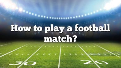 How to play a football match?