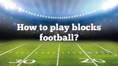 How to play blocks football?