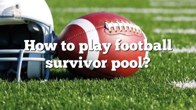 How to play football survivor pool?