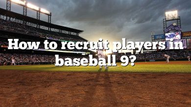 How to recruit players in baseball 9?