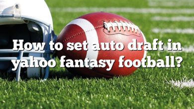 How to set auto draft in yahoo fantasy football?