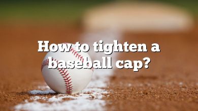 How to tighten a baseball cap?