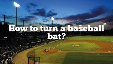 How to turn a baseball bat?