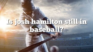 Is josh hamilton still in baseball?