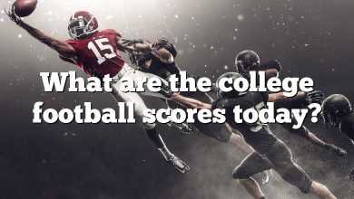 What are the college football scores today?