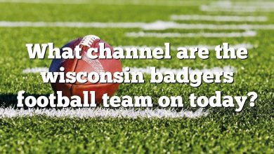 What channel are the wisconsin badgers football team on today?