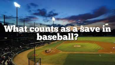 What counts as a save in baseball?