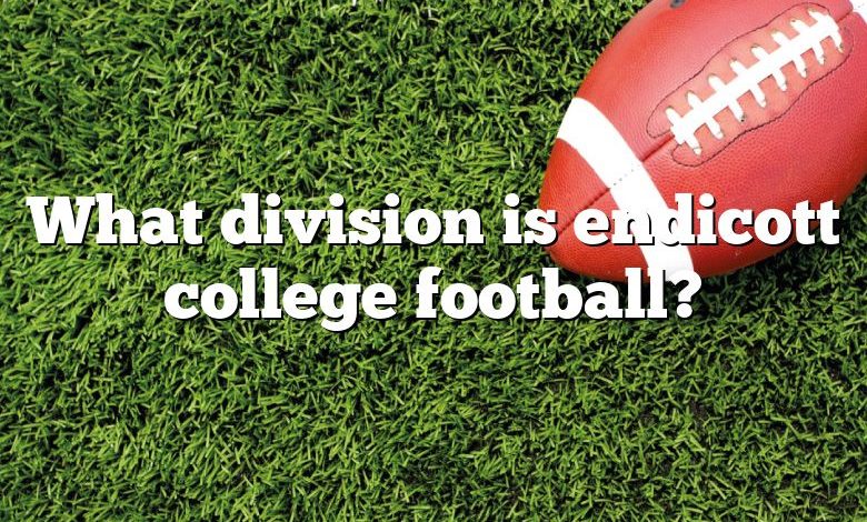 What division is endicott college football?