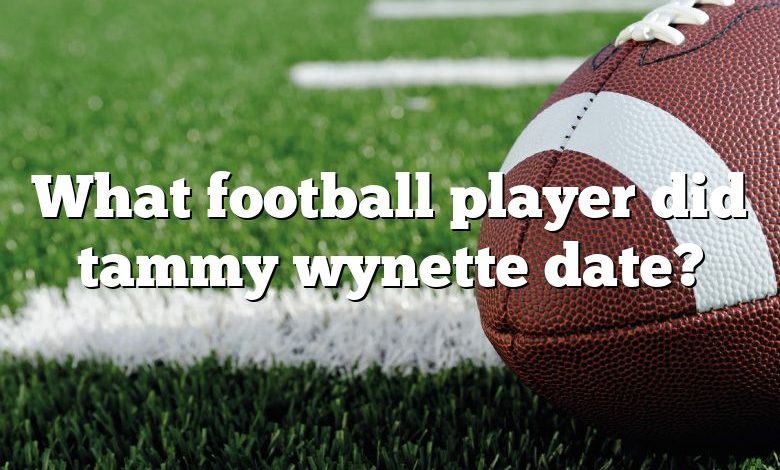 What football player did tammy wynette date?