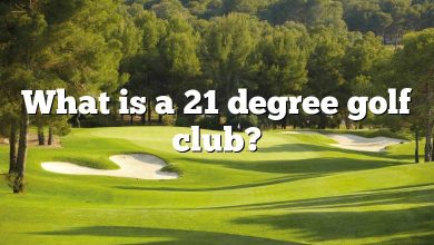 What is a 21 degree golf club?