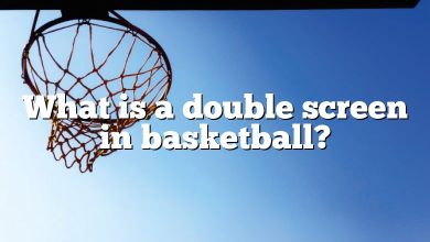 What is a double screen in basketball?