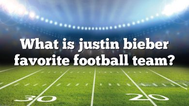 What is justin bieber favorite football team?