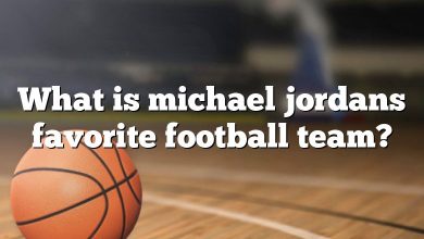 What is michael jordans favorite football team?