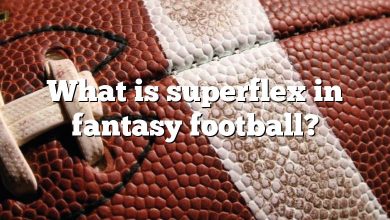 What is superflex in fantasy football?