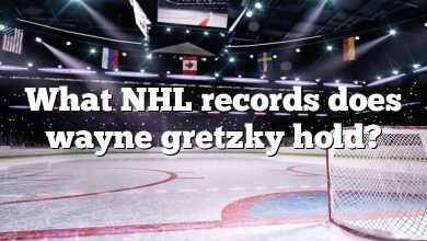 What NHL records does wayne gretzky hold?