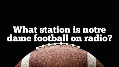 What station is notre dame football on radio?