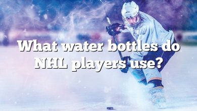 What water bottles do NHL players use?