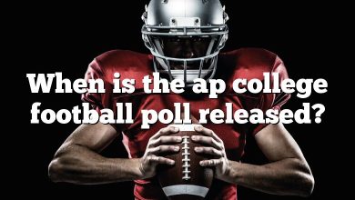 When is the ap college football poll released?