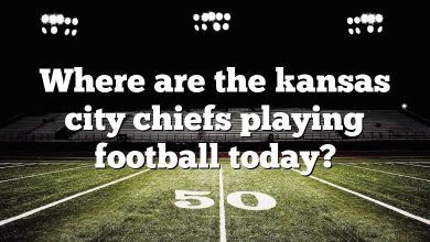 Where are the kansas city chiefs playing football today?