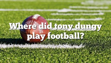 Where did tony dungy play football?
