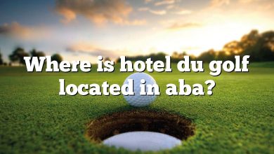 Where is hotel du golf located in aba?