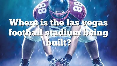 Where is the las vegas football stadium being built?