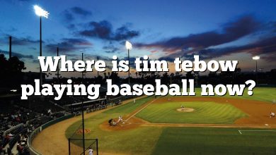 Where is tim tebow playing baseball now?