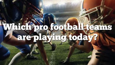 Which pro football teams are playing today?