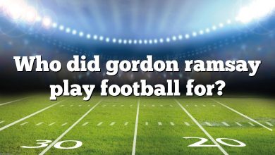 Who did gordon ramsay play football for?