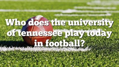 Who does the university of tennessee play today in football?