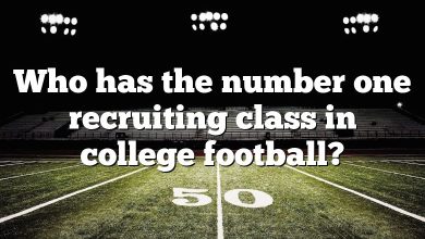 Who has the number one recruiting class in college football?