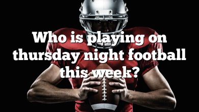 Who is playing on thursday night football this week?