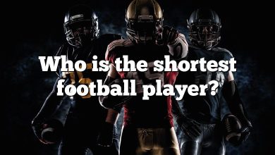 Who is the shortest football player?