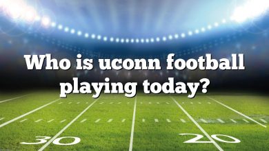 Who is uconn football playing today?