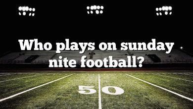 Who plays on sunday nite football?