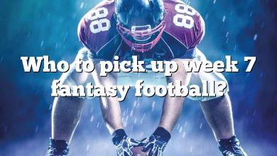 Who to pick up week 7 fantasy football?