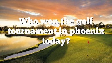 Who won the golf tournament in phoenix today?