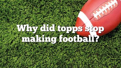 Why did topps stop making football?