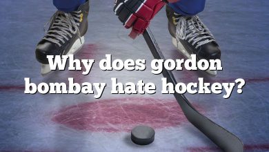 Why does gordon bombay hate hockey?